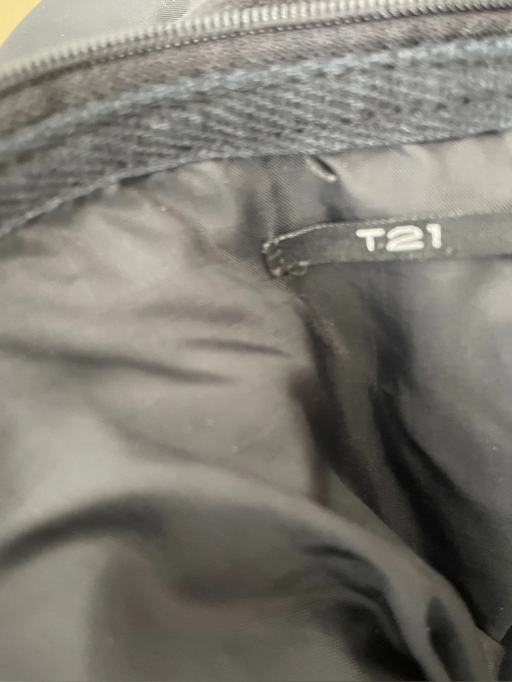 Crossbody Sling Bag - Minimal Urban Carry